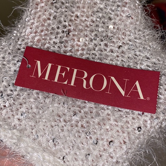 Scarf - Picture 4 of 5